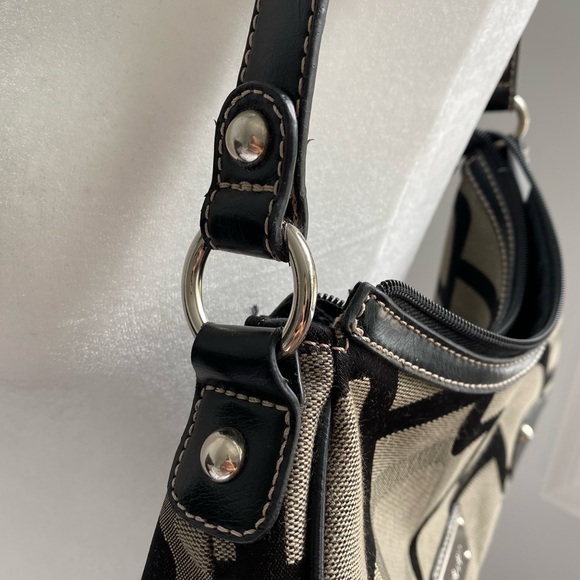 Vintage Nine West Shoulder Bag​​​​​ - Picture 3 of 7